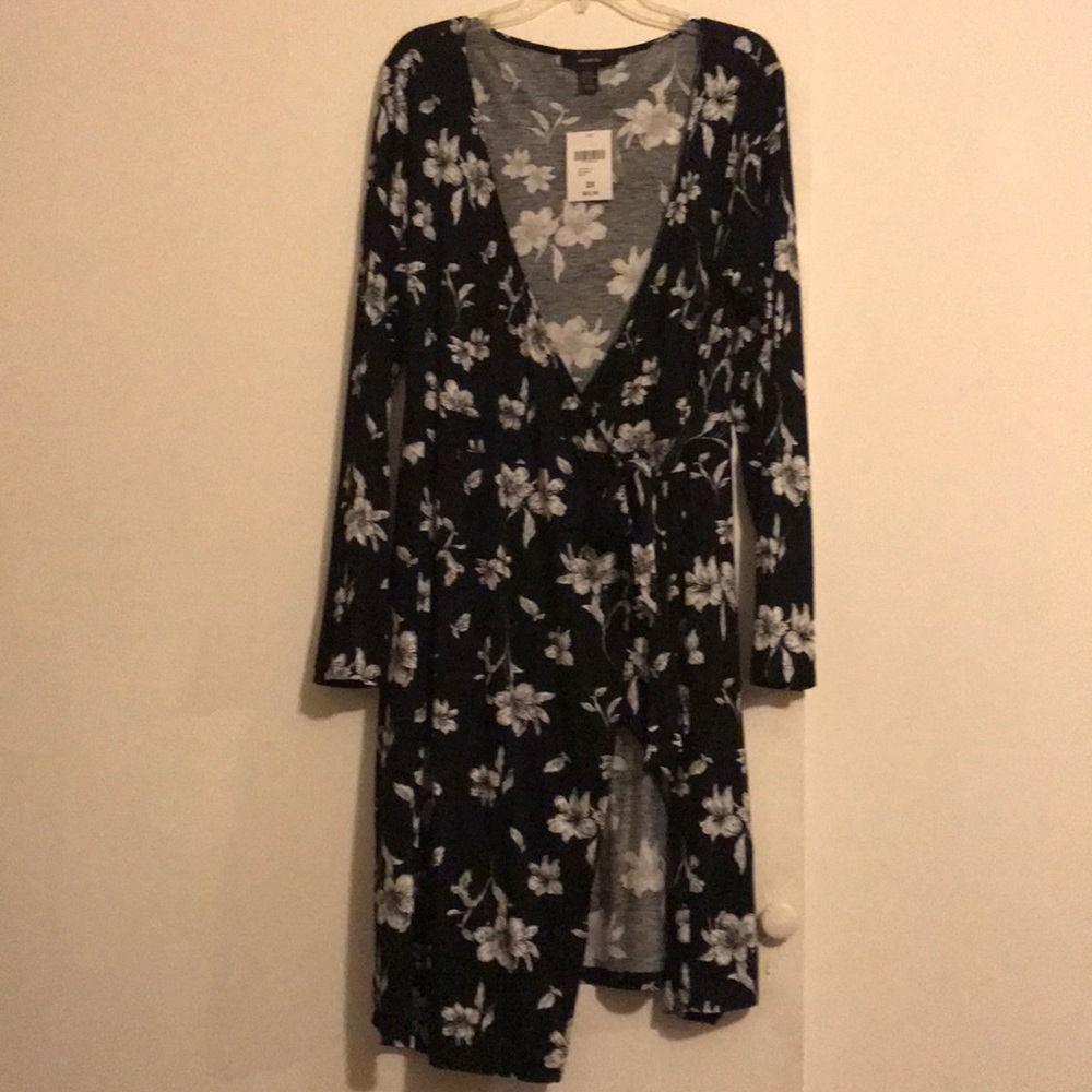 NWT forever21 3x wrap dress
